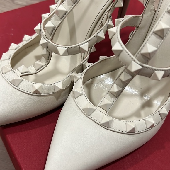 Valentino Heels - Picture 4 of 5